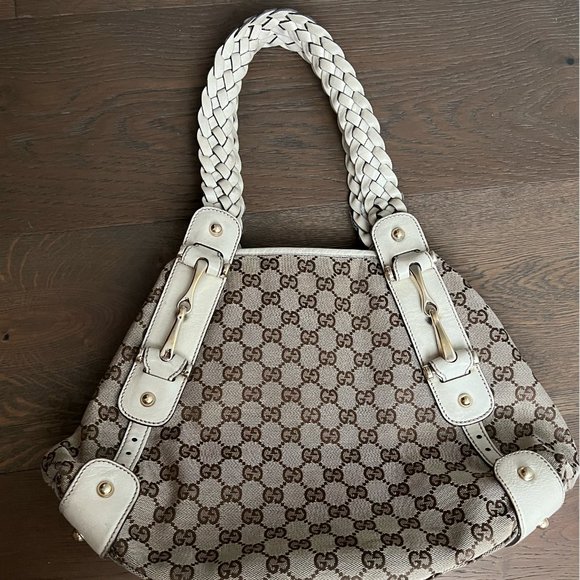 Pelham Shoulder Bag GG Canvas Medium - Picture 4 of 14